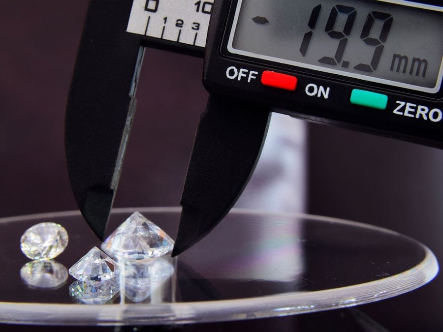 Jewellery 12 diamond carat weight