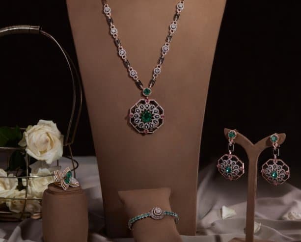 Tridia Collection